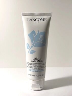 Lancôme Crème Radiance Gentle Cleansing Cream